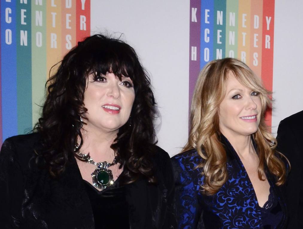 Heart members Ann and Nancy Wilson posing on the red carpet.