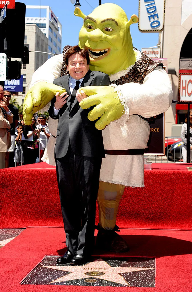 Shrek and Mike Myers on the Hollywood Wal of Fame