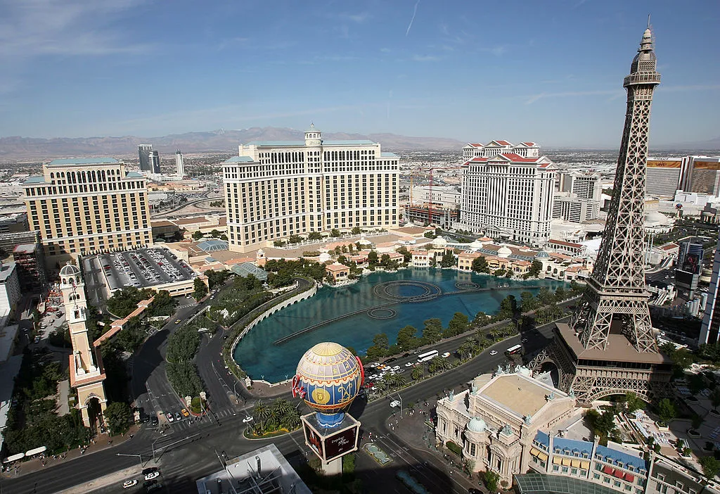 The Paris Las Vegas' 50-story Eiffel Tower replica is seen across the street from the Bellagio March 20, 2008 in Las Vegas, Nevada.